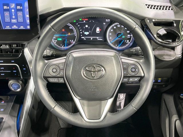 TOYOTA HARRIER HYBRID 2021