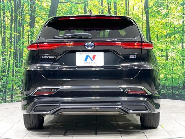 TOYOTA HARRIER HYBRID 2021