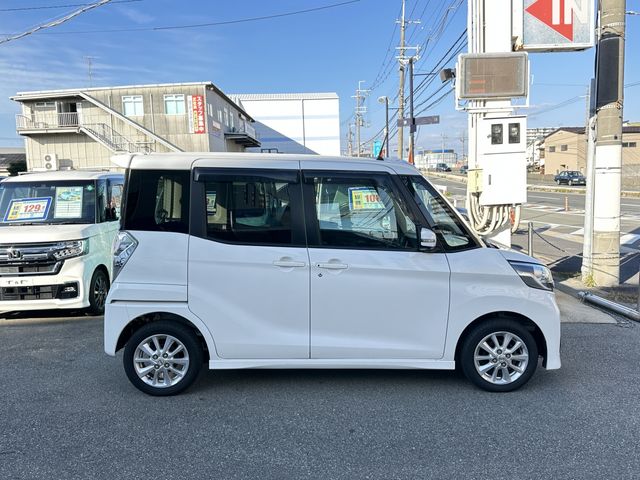 NISSAN DAYZ ROOX 2015