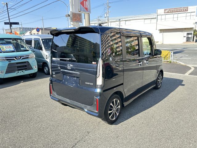 HONDA N BOX CUSTOM 2024