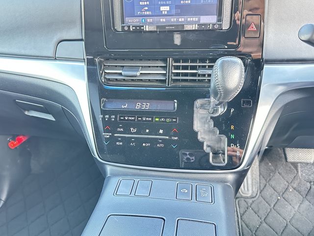 TOYOTA ESTIMA HYBRID 4WD 2017