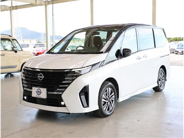 NISSAN SERENA  WG 2024