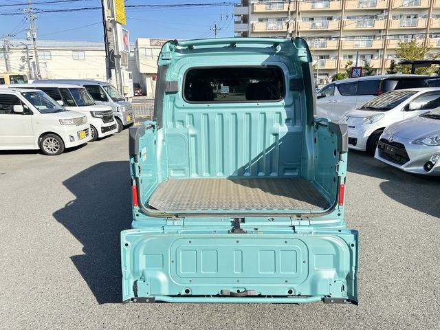 DAIHATSU HIJET deckvan 2018