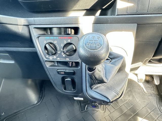 DAIHATSU HIJET deckvan 2018