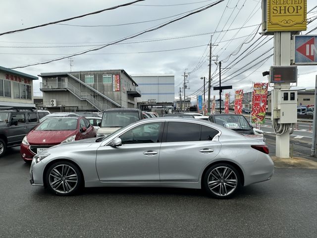 NISSAN SKYLINE HYBRID 2019