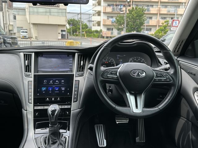 NISSAN SKYLINE HYBRID 2019