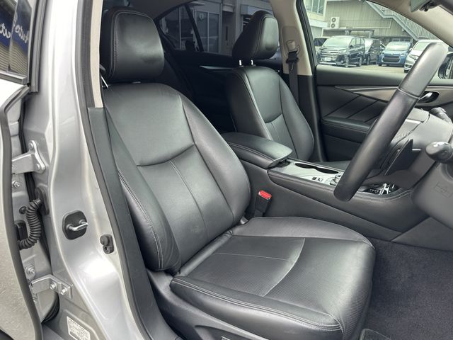 NISSAN SKYLINE HYBRID 2019