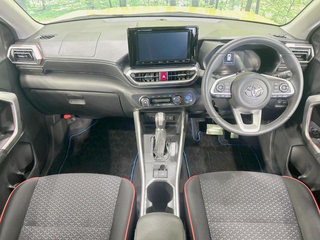 TOYOTA RAIZE HYBRID 2021