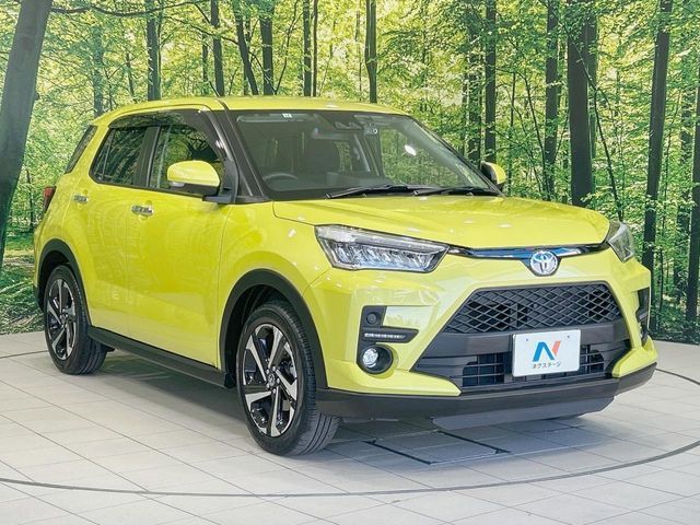 TOYOTA RAIZE HYBRID 2021