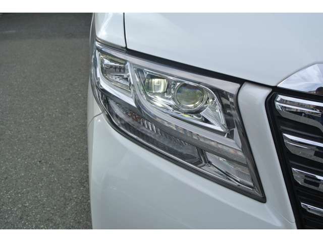 TOYOTA ALPHARD 4WD 2016