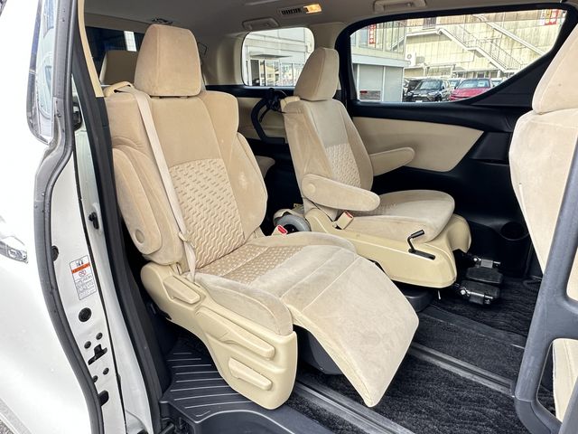 TOYOTA ALPHARD 4WD 2016