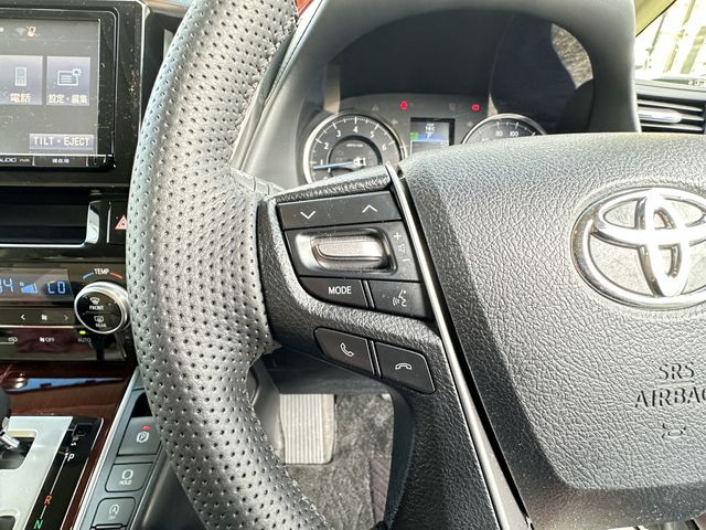 TOYOTA ALPHARD 4WD 2016