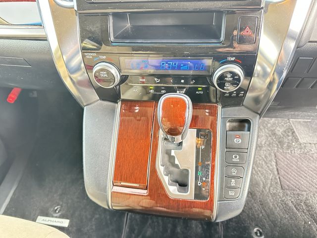 TOYOTA ALPHARD 4WD 2016