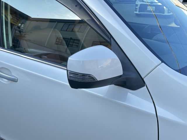 SUBARU EXIGA CROSSOVER 7 2015