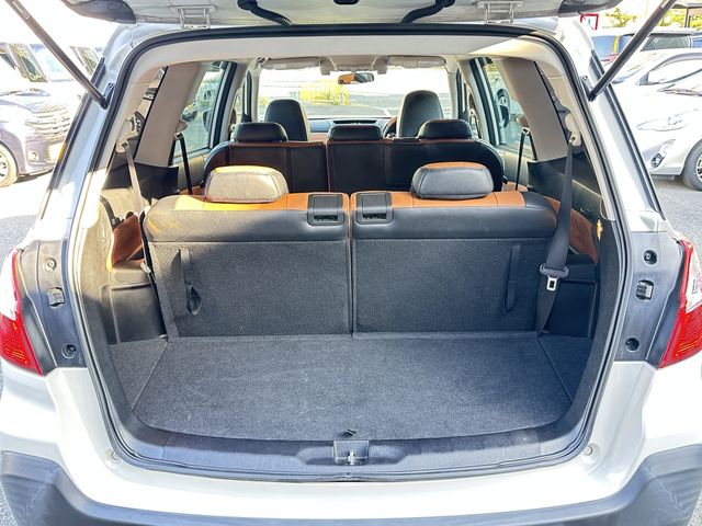 SUBARU EXIGA CROSSOVER 7 2015