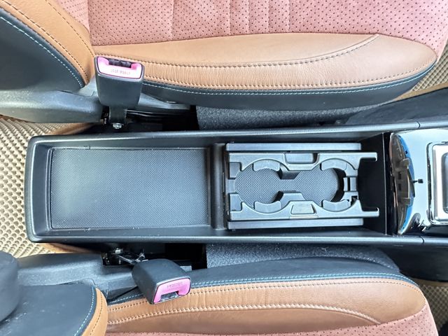 SUBARU EXIGA CROSSOVER 7 2015