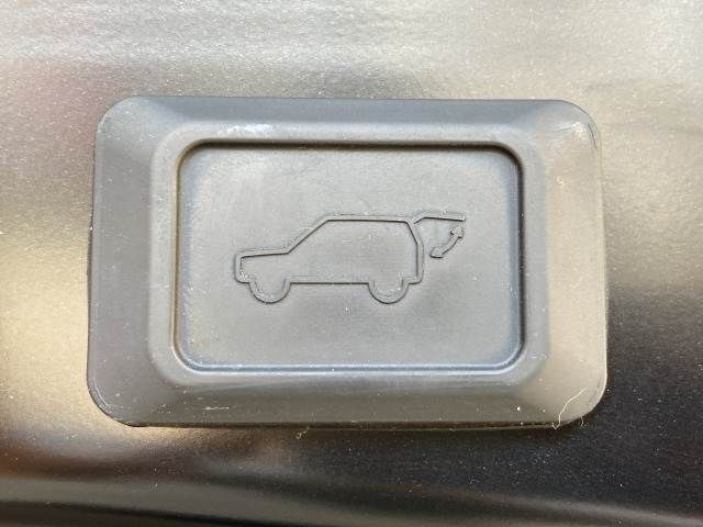 TOYOTA RAV4 HYBRID 4WD 2023