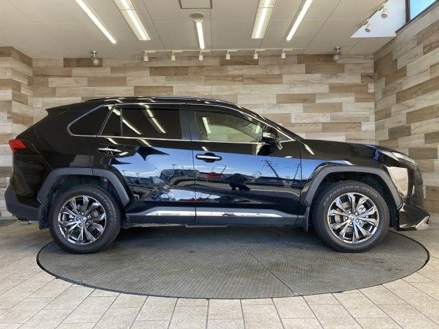 TOYOTA RAV4 HYBRID 4WD 2023