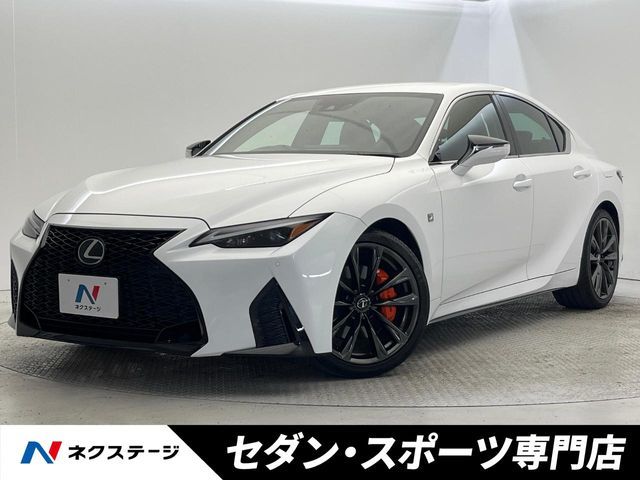 TOYOTA LEXUS IS300 2022