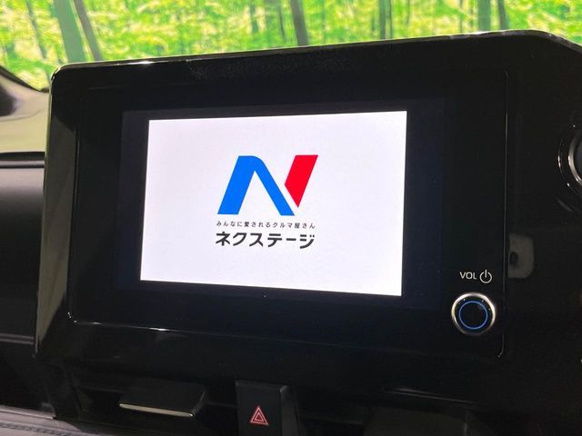 TOYOTA VOXY 4WD 2024