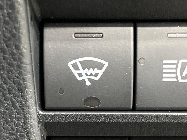 TOYOTA VOXY 4WD 2024