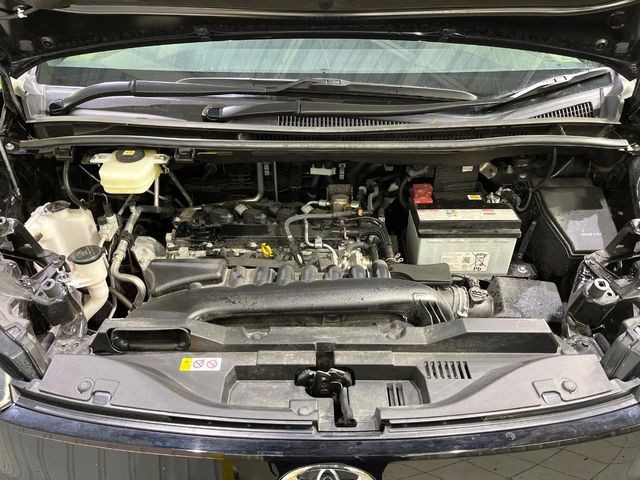 TOYOTA VOXY 4WD 2024