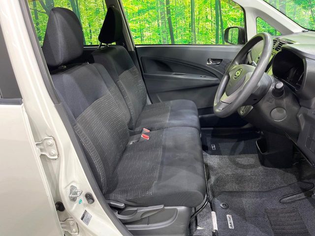 DAIHATSU MOVE CUSTOM 4WD 2013