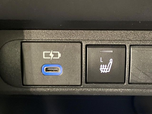 TOYOTA YARIS CROSS HYBRID 2023