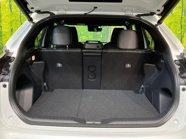 TOYOTA YARIS CROSS HYBRID 2023