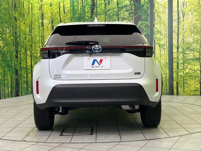 TOYOTA YARIS CROSS HYBRID 2023