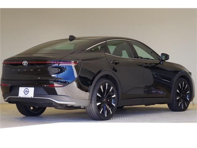 TOYOTA CROWN CROSSOVER 2023