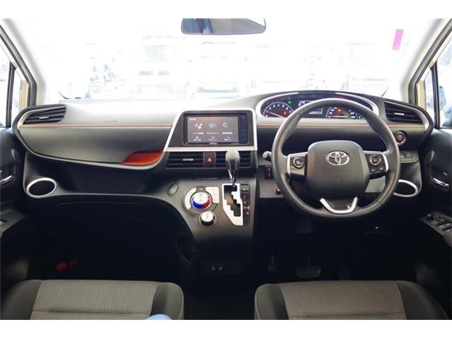 TOYOTA SIENTA 2019