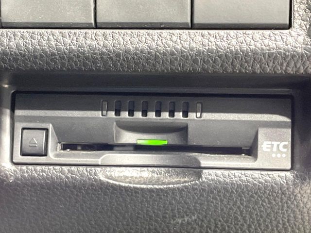 TOYOTA RAV4 2WD 2021