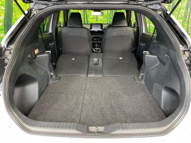 TOYOTA YARIS CROSS HYBRID 2023