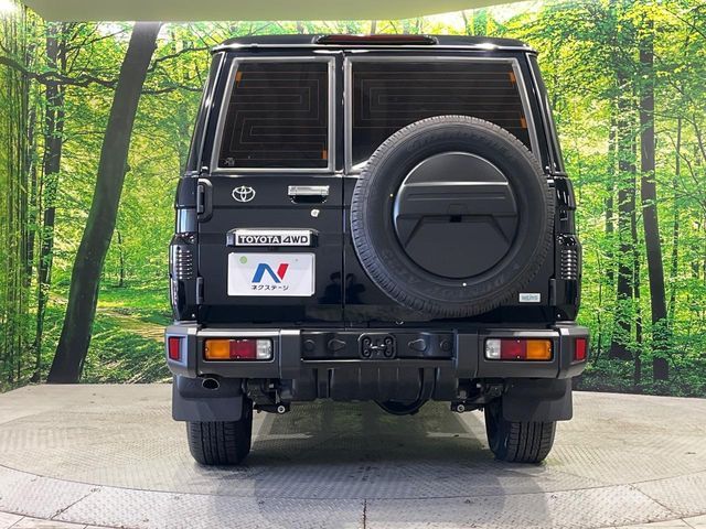 TOYOTA LANDCRUISER 70 2024