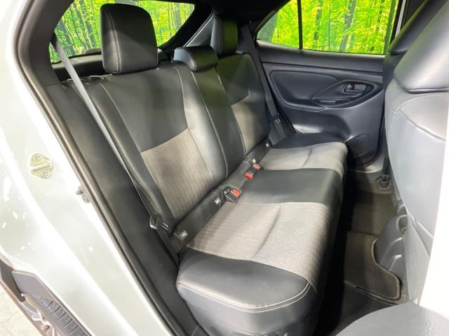 TOYOTA YARIS CROSS HYBRID 2023