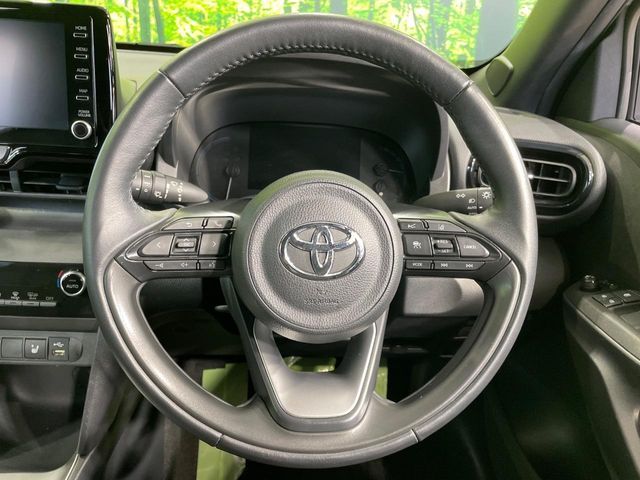 TOYOTA YARIS CROSS HYBRID 2023