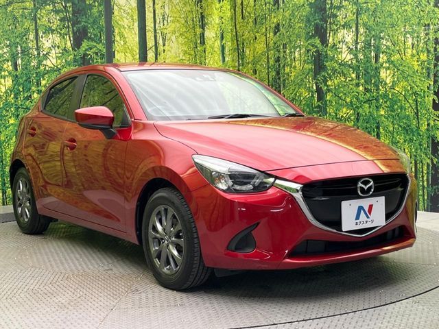 MAZDA DEMIO 2017