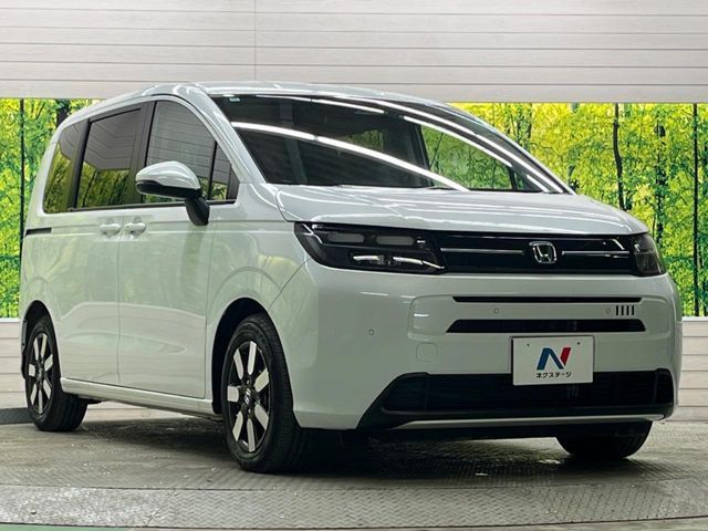 HONDA FREED e:HEV 2024