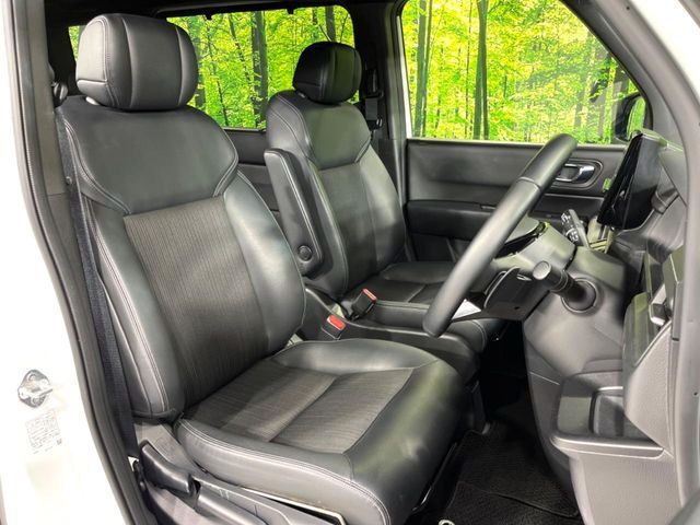 HONDA STEPWAGON SPADA 4WD 2024