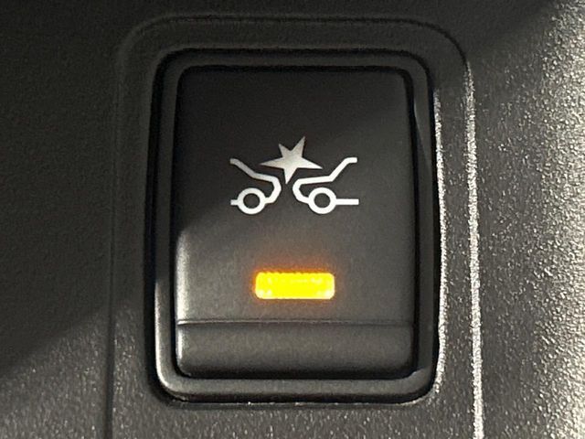 NISSAN SERENA  S-HYBRID 4WD 2016