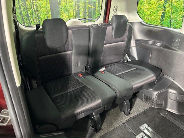 NISSAN SERENA  S-HYBRID 4WD 2016