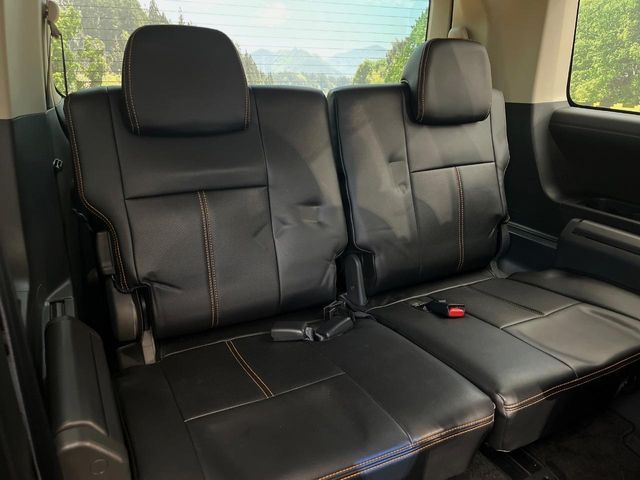 MITSUBISHI DELICA D:5 4WD 2016