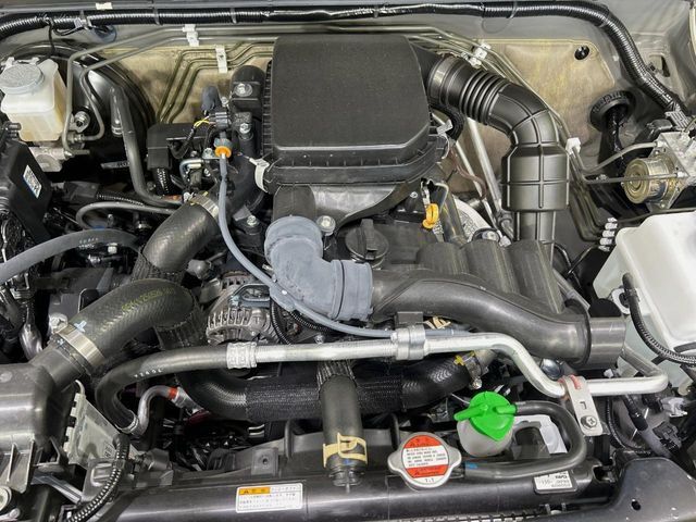 SUZUKI JIMNY 4WD 2025