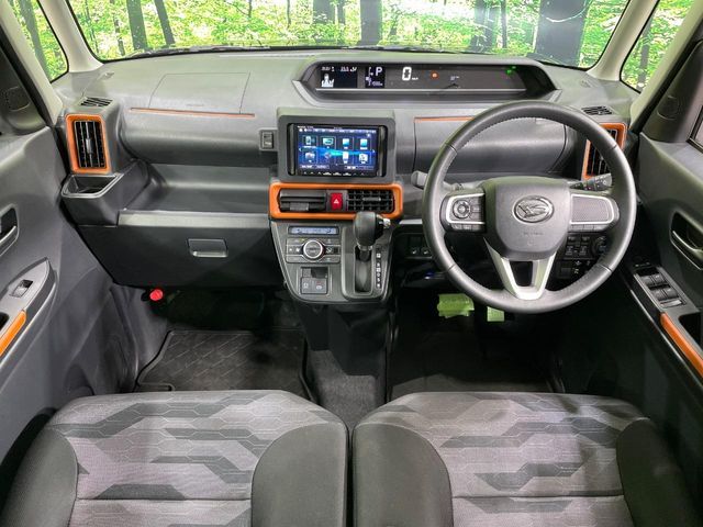 DAIHATSU TANTO FAN CROSS 2023