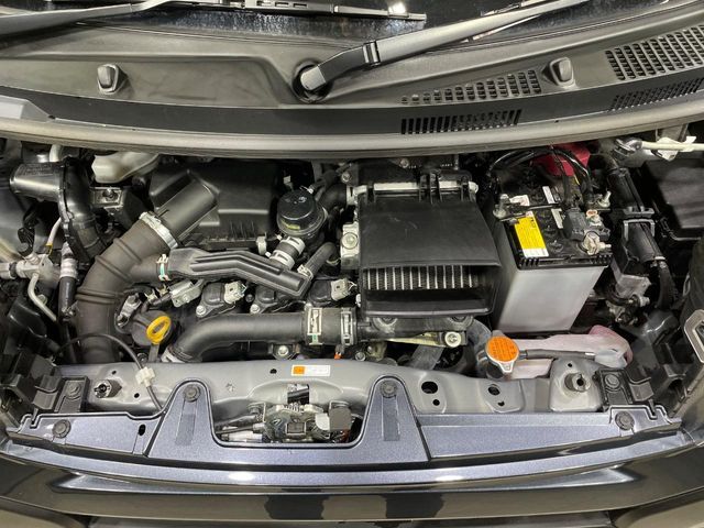 DAIHATSU TANTO FAN CROSS 2023