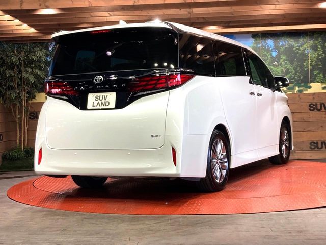 TOYOTA ALPHARD hybrid 2023