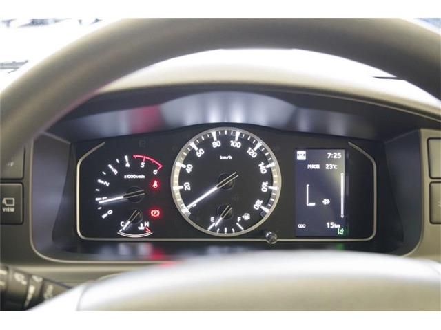 TOYOTA HIACE van 4WD 2025