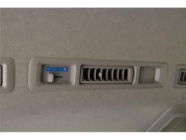 TOYOTA HIACE van 4WD 2025