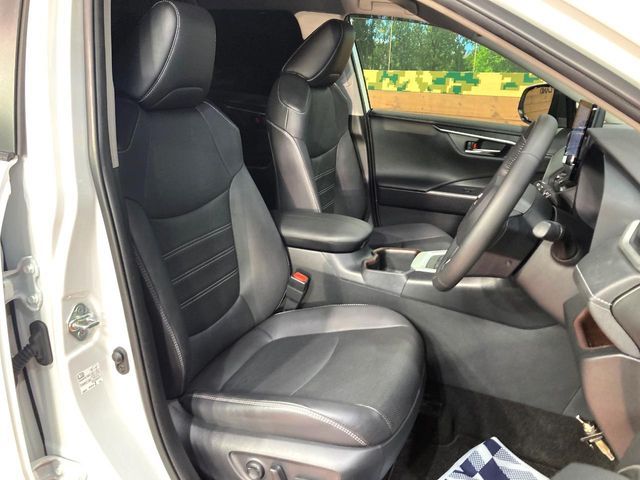 TOYOTA RAV4 HYBRID 4WD 2023